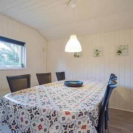 Cozy In Romo With Wifi