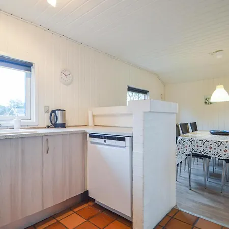 3 Bedroom Front In Romo Bolilmark